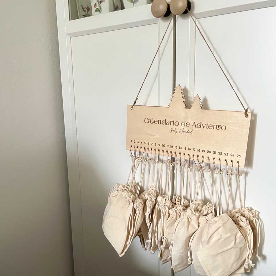 calendario de adviento de madera